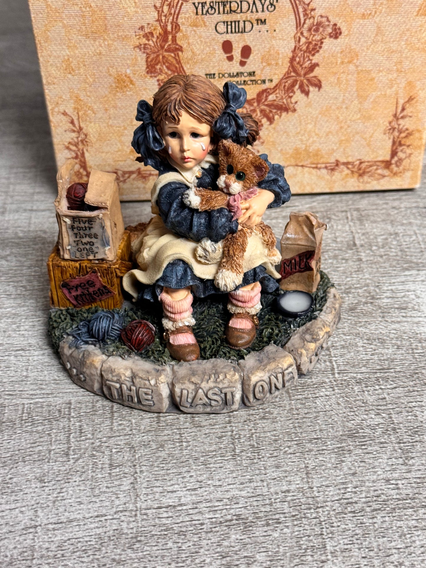 Boyds Bear Dollstone 1998 Yesterdays' Child Jamie and Thomasina  - The Home Again Series, No. 11 - 3530