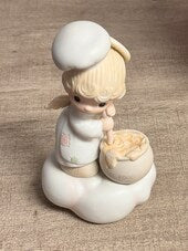 Boxed Precious Moments by Enesco 1983 Taste and See That The Lord Is Good E-9274