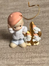 Boxed Precious Moments by Enesco 1998 Saying "Oui" To Our Love Hanging Ornament 456004