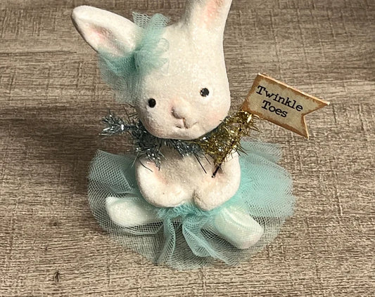 New Bethany Lowe Designs Inc. Twinkle Toes Bunny 4.75" X 3.75" X 3"