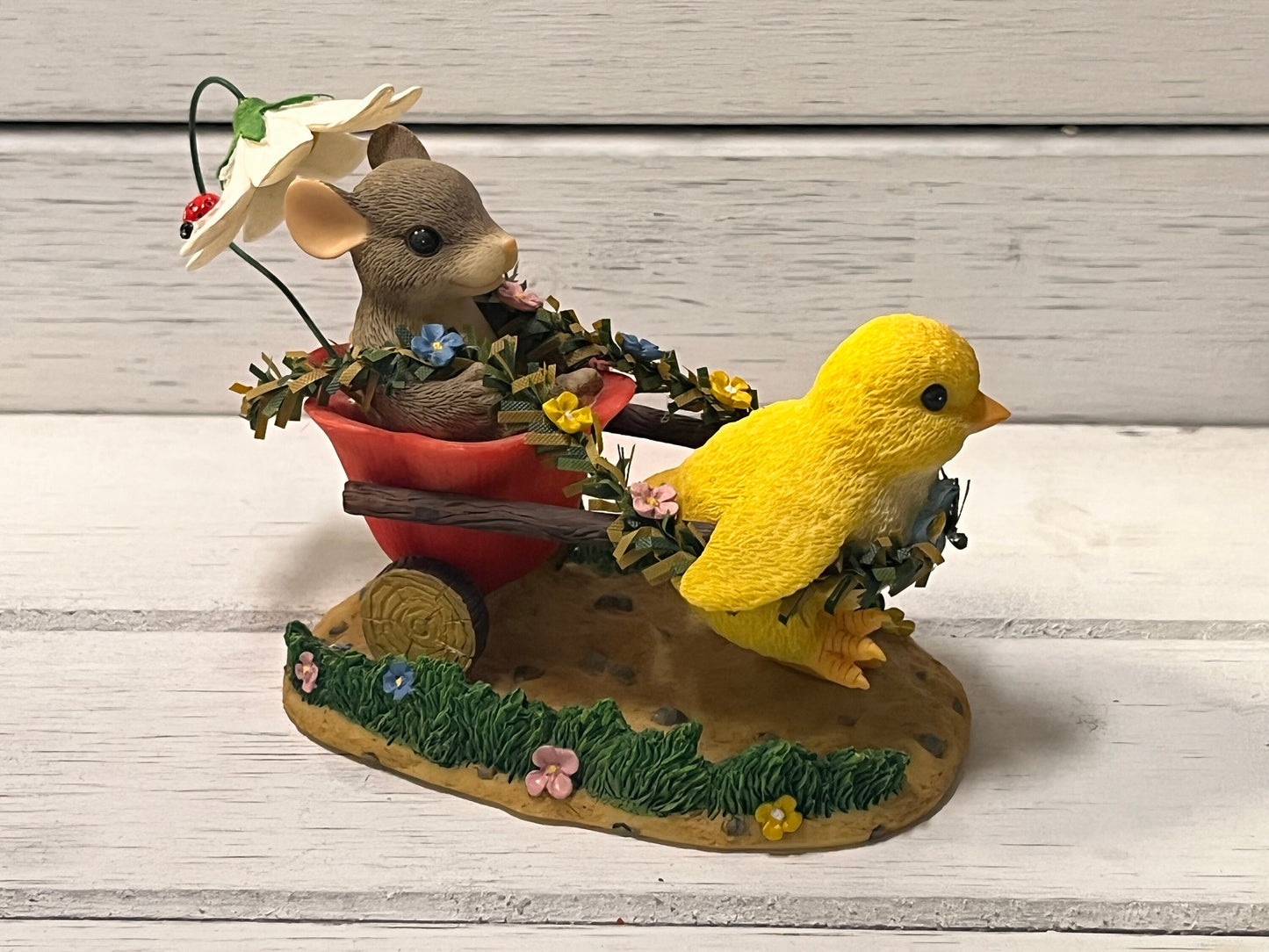 Charming Tails by Fitz and Floyd Chickie Chariot Ride 88/100