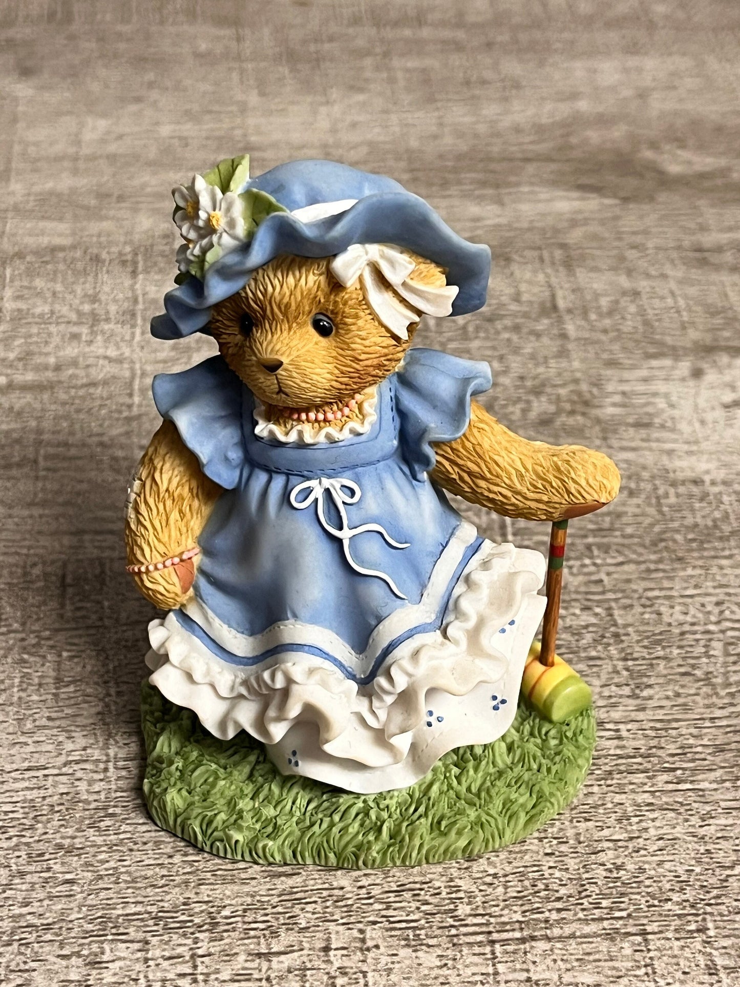 Cherished teddies 2004 vivienne club exclusive 117298