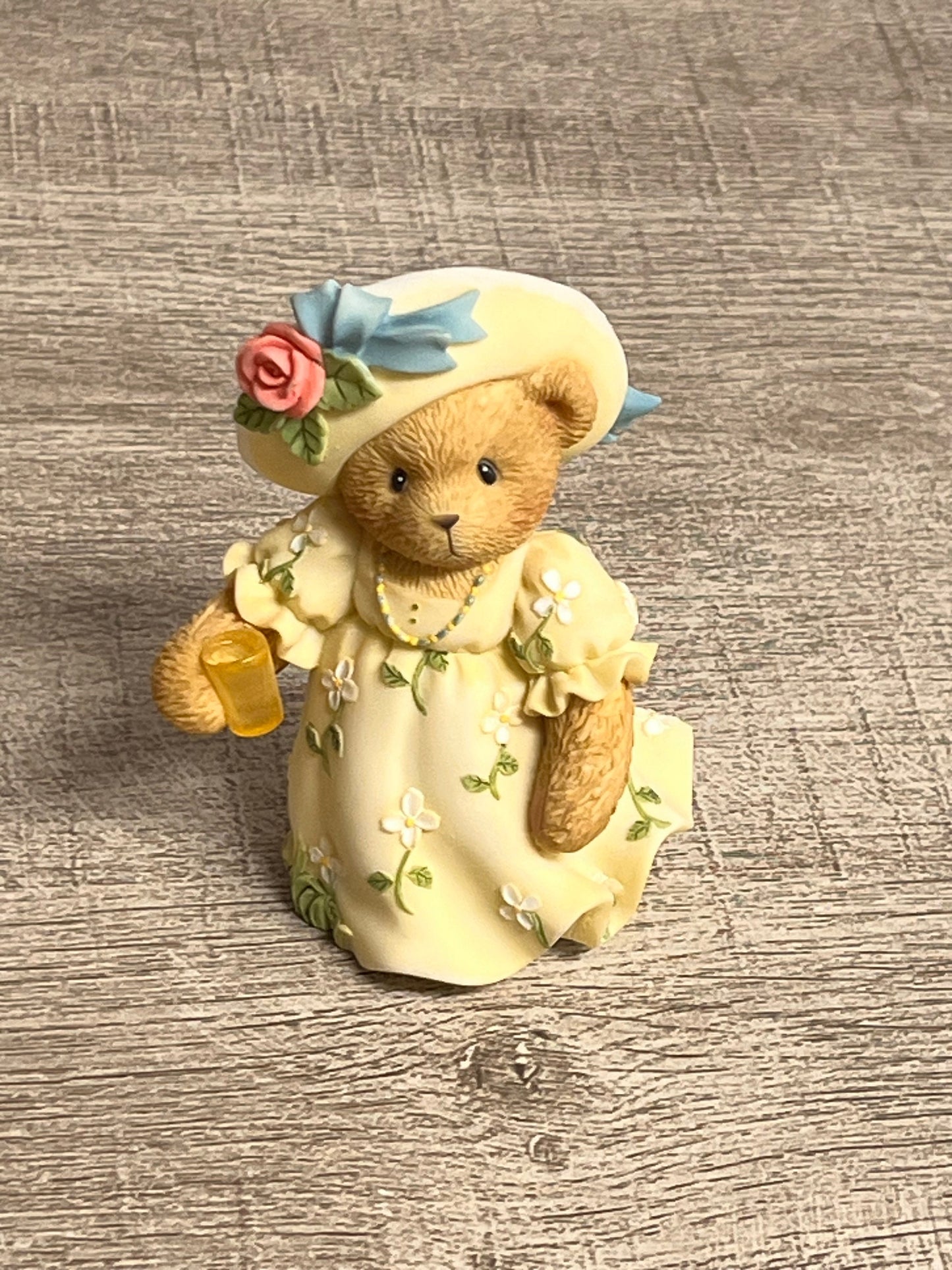 Cherished Teddies by Enesco 2004 Club Exclusive A Cherished Friend 117299