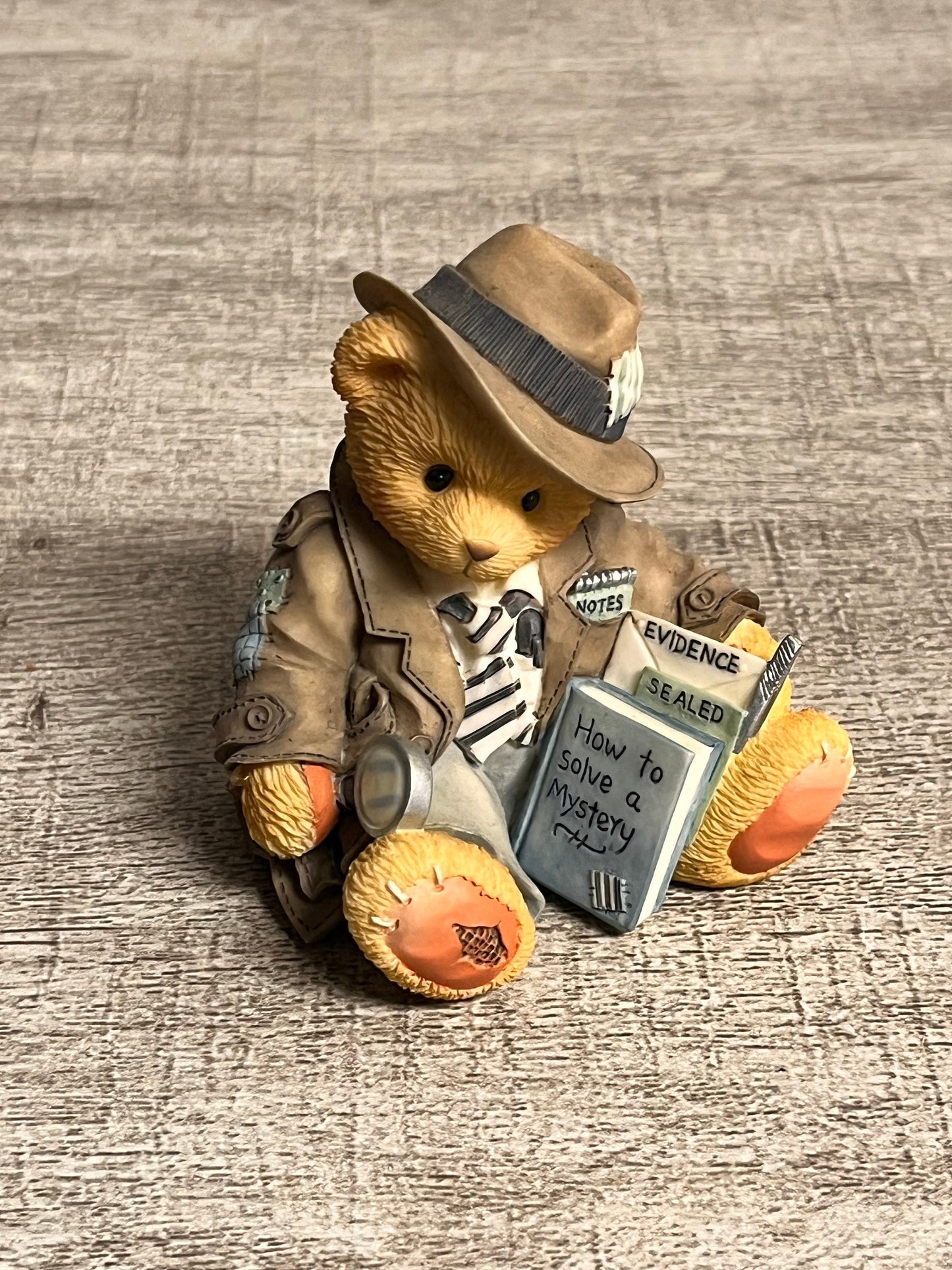 Cherished Teddies by Enesco 1998 Humphrey Just The Bear Facts, Ma&#39;am Reginal Event Figurine 352977