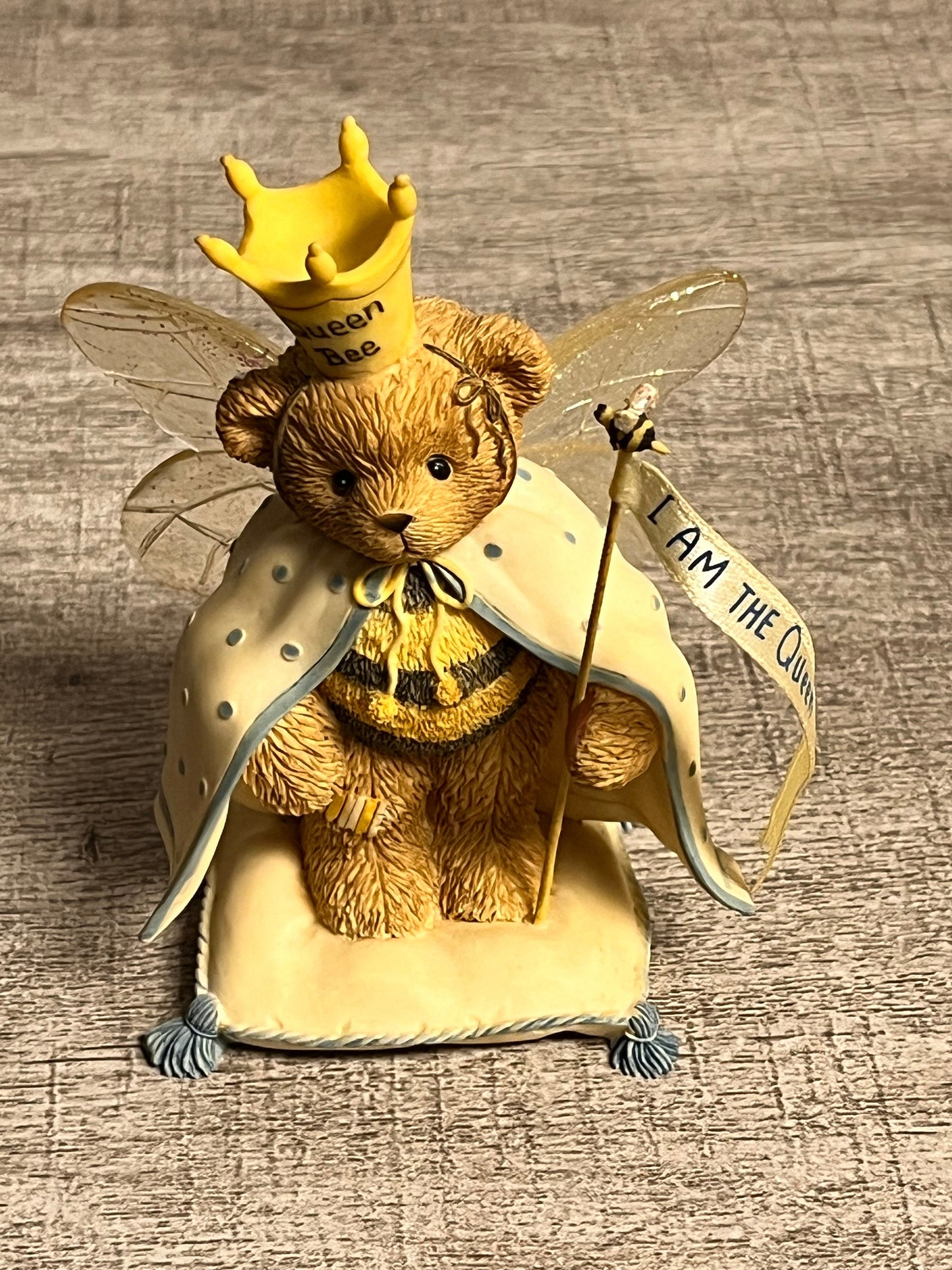 Cherished Teddies by Enesco 2002 QUEEN I Am The Queen 107071