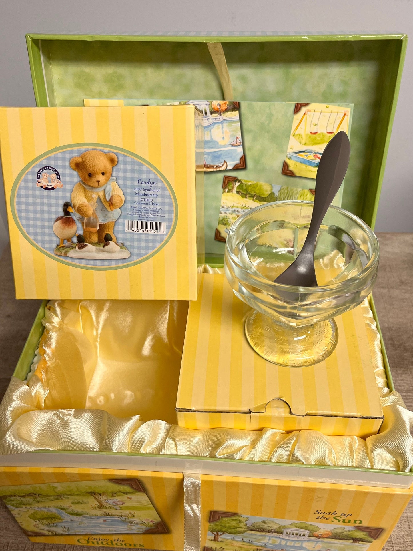 Cherished Teddies by Enesco 2006 Membearship Set