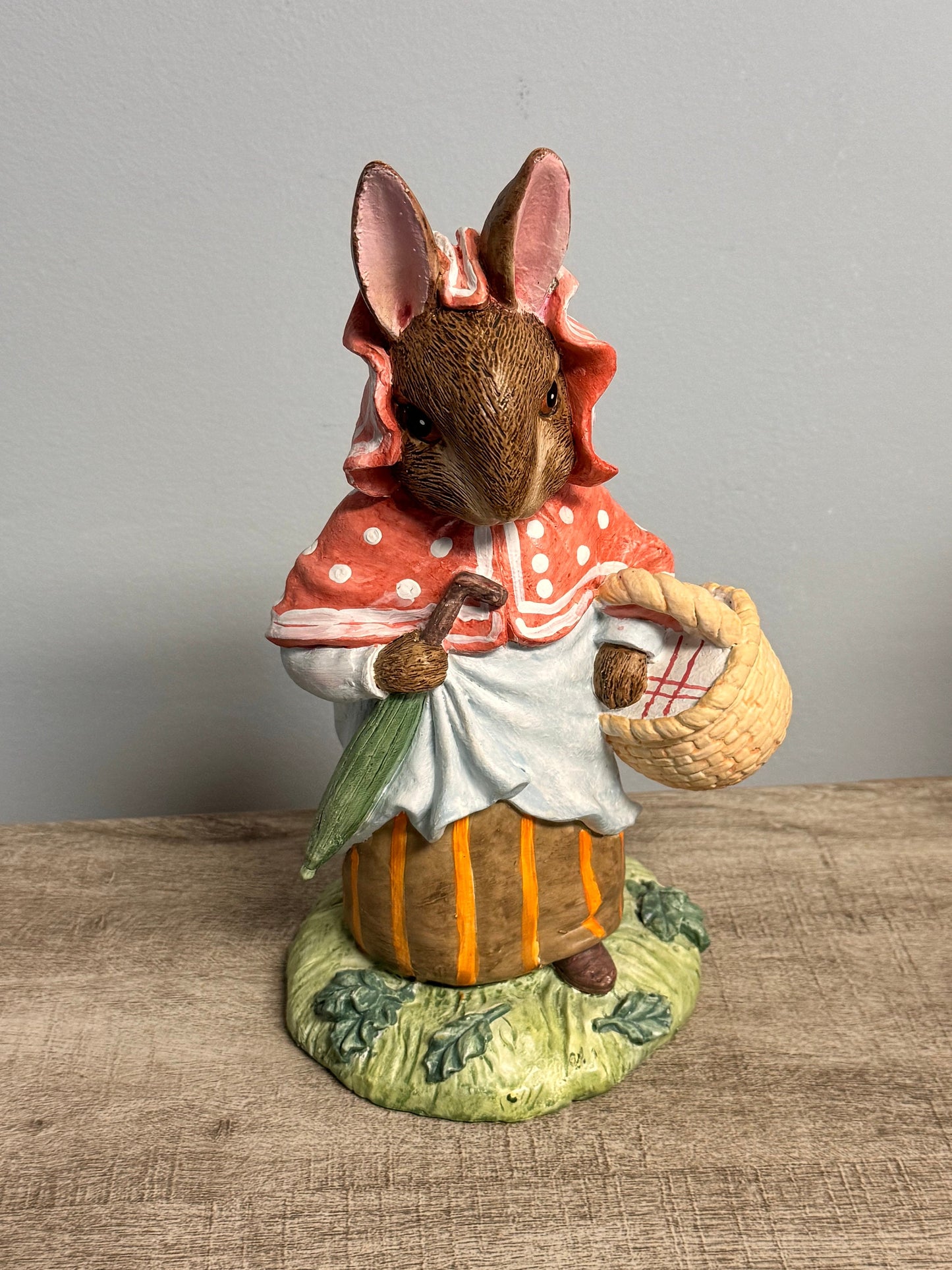 Antique 1999 Beatrix Potter 10" H - Mother Rabbit