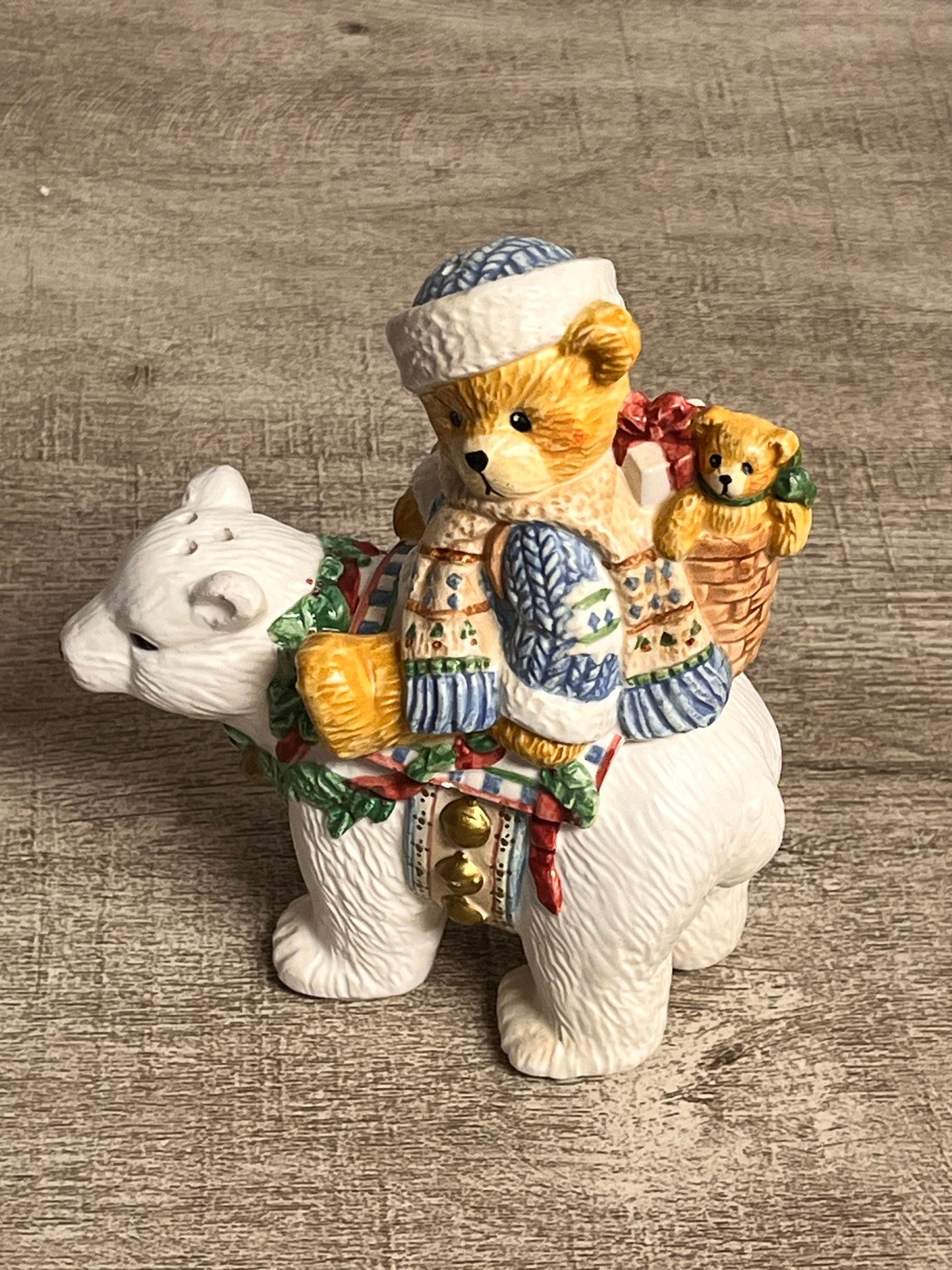 Cherished Teddies by Enesco 1996 CT with Polar Bear Salt & Pepper 178349