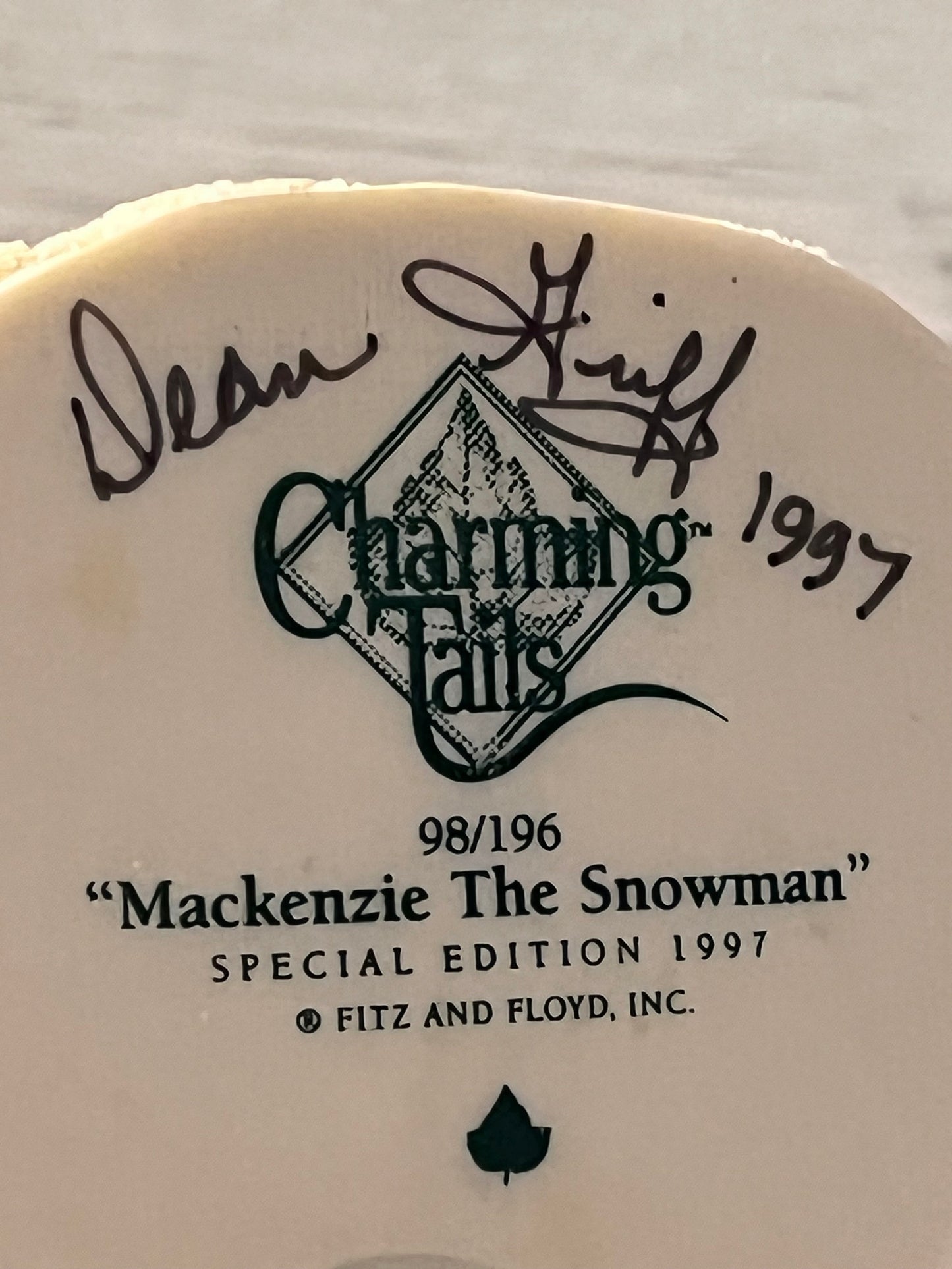 Charming tails by fitz and floyd signed mackenzie the snowman-naled exclusive 98/196