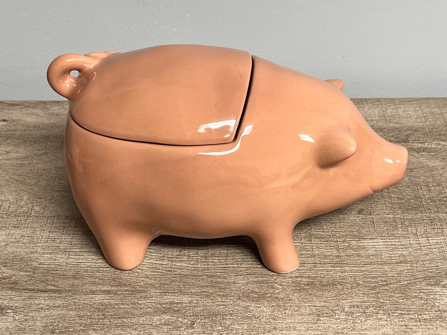 New Rae Dunn Farm Pig Cookie / Treat Jar